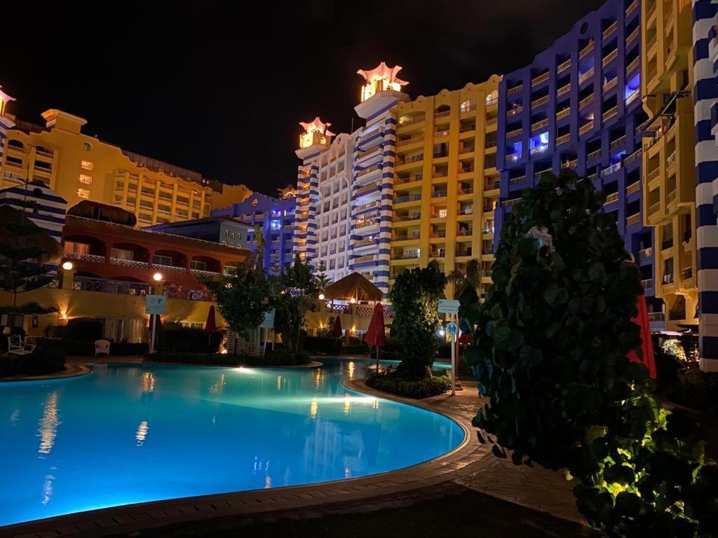 Porto Marina Resort Chalets Families Only El Alamein Exterior foto